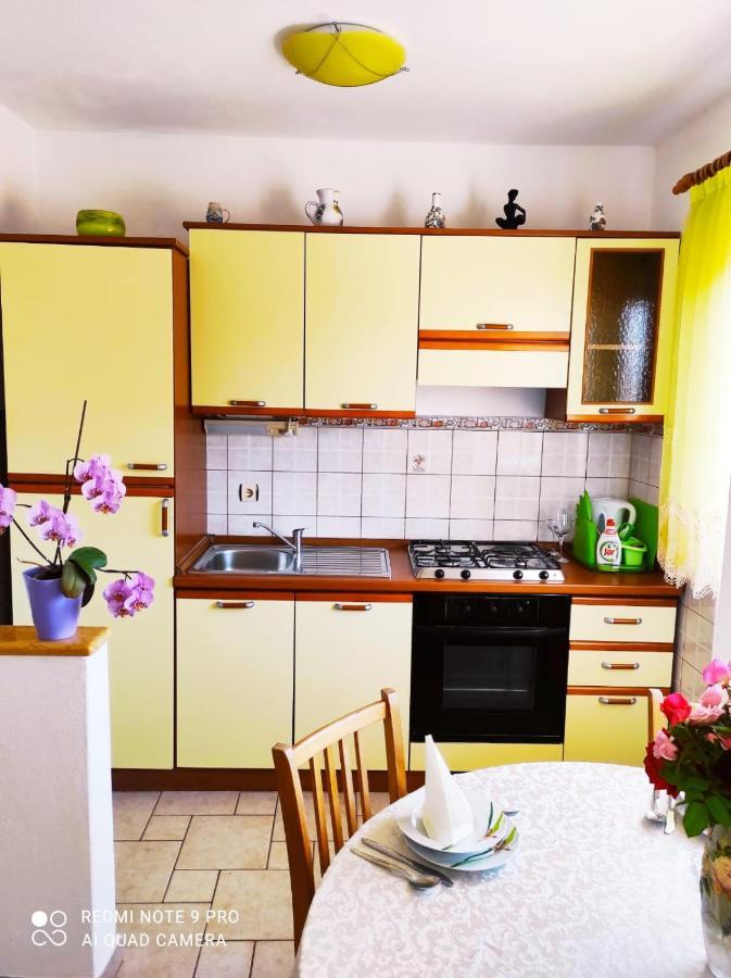 Apartment Topic Baška Voda Exteriör bild