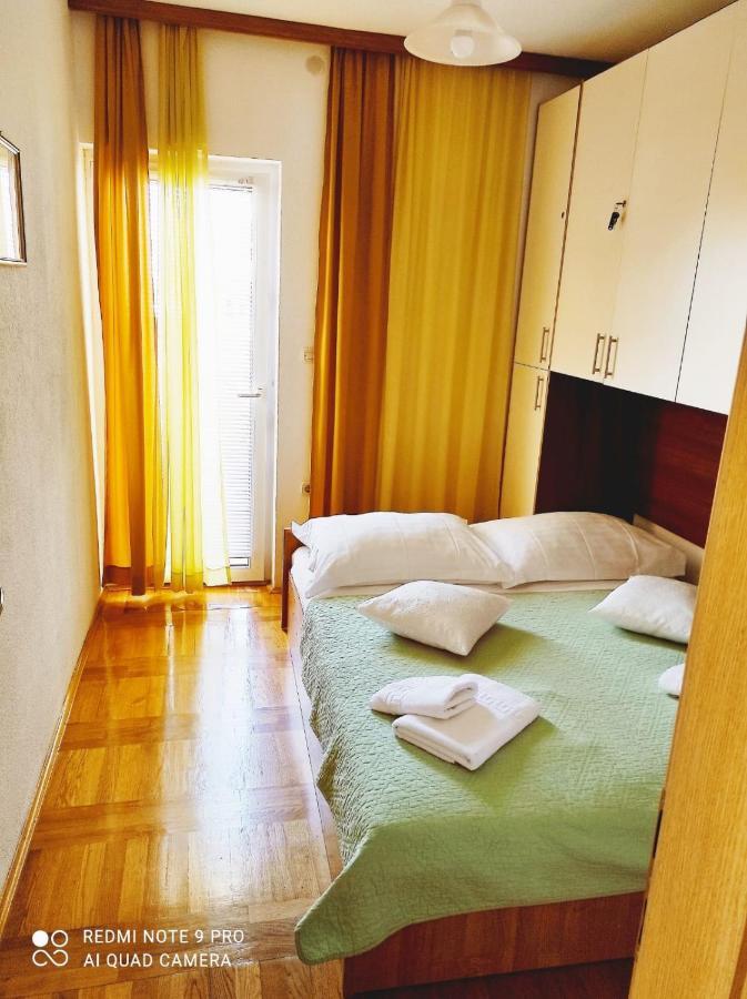 Apartment Topic Baška Voda Exteriör bild