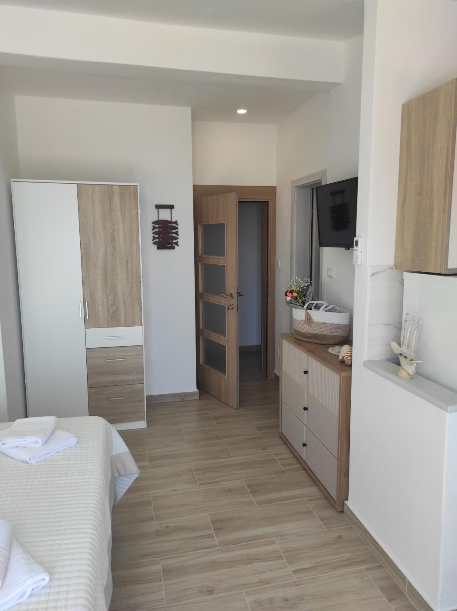 Apartment Topic Baška Voda Exteriör bild